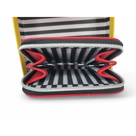 Marc Tetro Westie Dog Wristlet Wallet Red Zippered Coin Purse Card Wallet NEW‎ - Picture 2 of 3